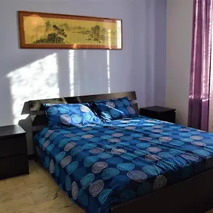 bluhouse.hotelitalianriviera.com/